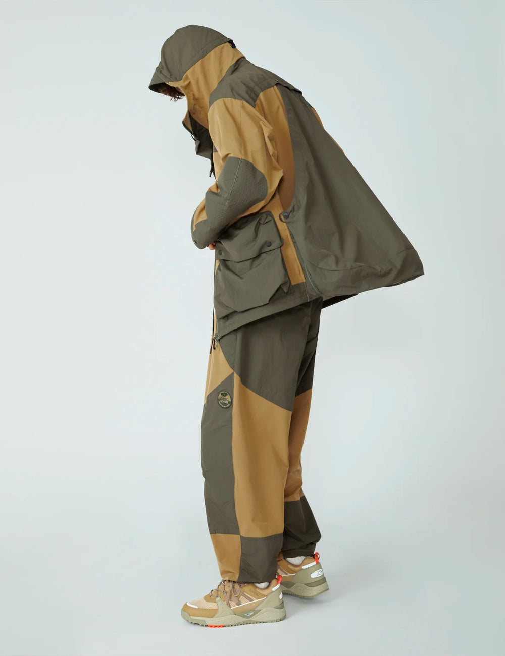 Karhu x Norbit Hike Jacket - Coyote/Sage Green | Urban