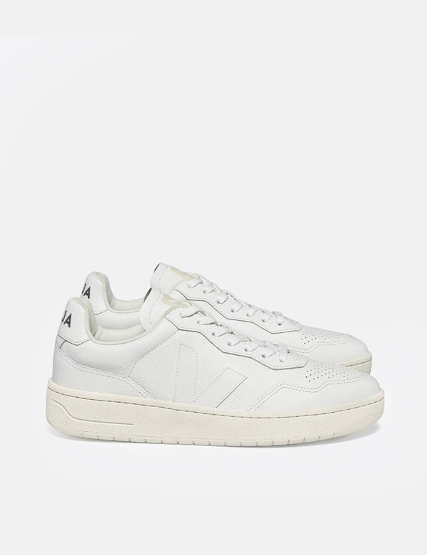 Veja Womens V-90 O.T. Leather Trainers - Extra White