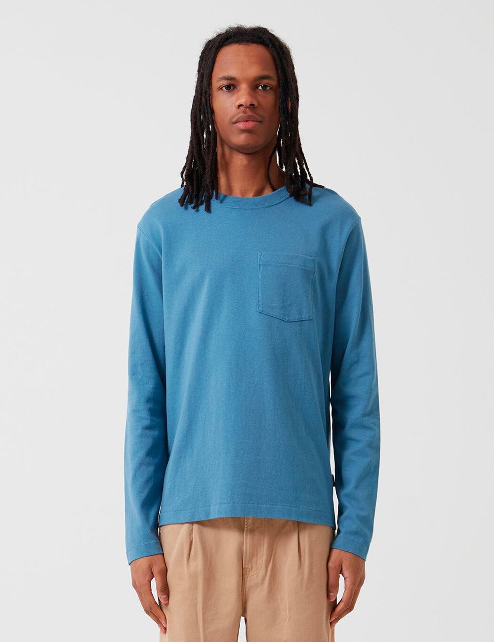 パタゴニアオーガニックコットンポケットTシャツ-ピジョンブルー|URBAN EXCESS。