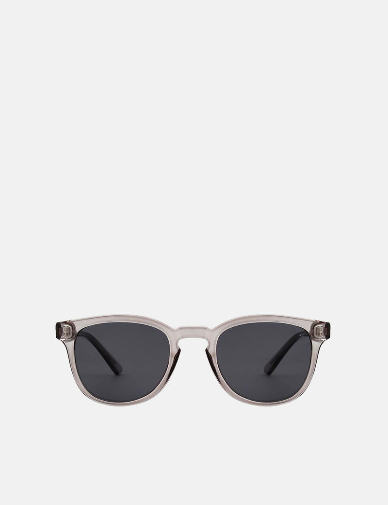 A. Kjaerbede Bate Sonnenbrille - Grau Transparent