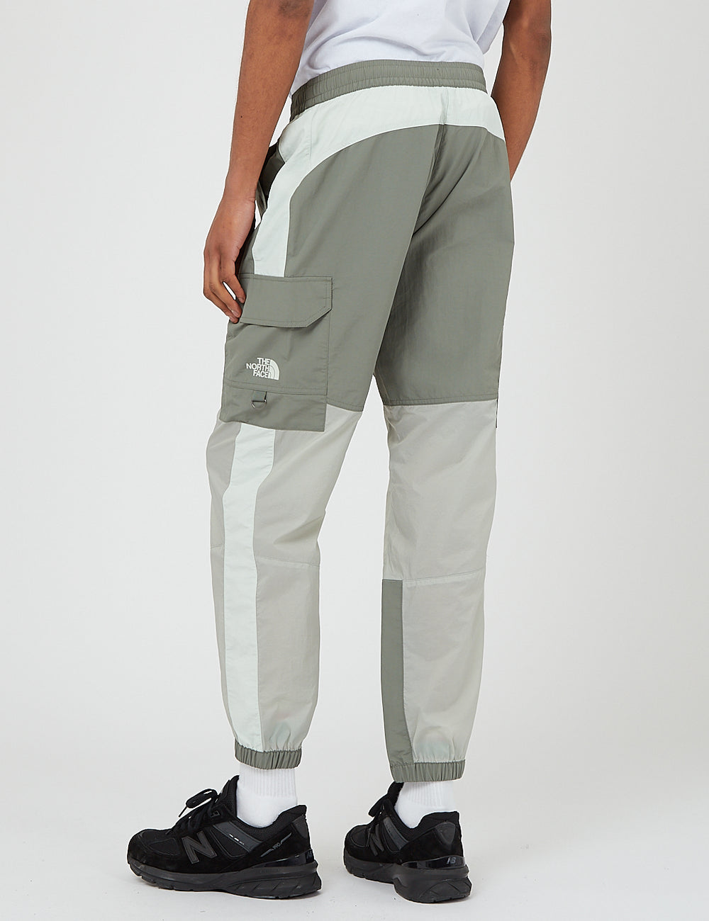 パンツ先行販売 HYKE × TNF Tec Relax Pant オリーブM 送料込 - appf