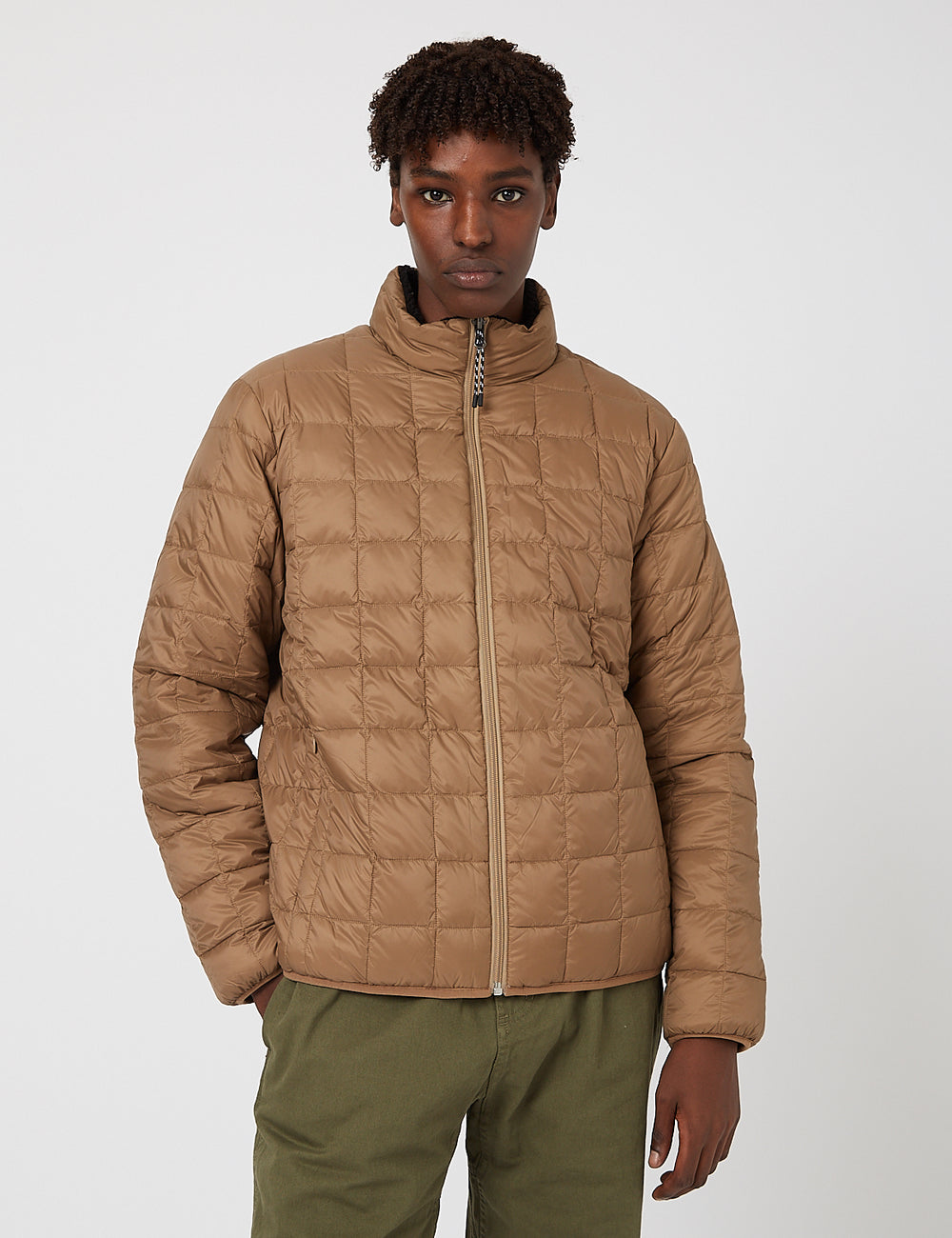 Taion Down x Boa Reversible Jacket - Beige/Black | URBAN EXCESS.